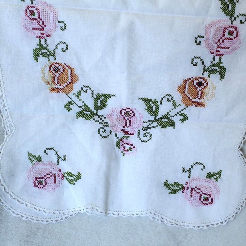 Vintage hand embroidered Table Runner Dresser Scarf colorful flowers Bouquets